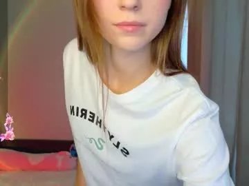 Freechat julieqt on Chaturbate