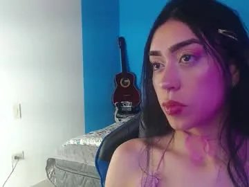 Freechat julieta_de_los_angeles on Chaturbate