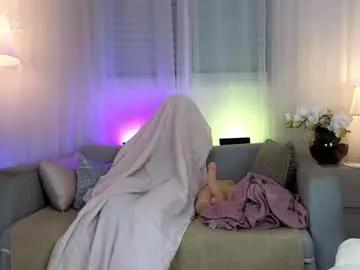 Freechat jully_lov on Chaturbate