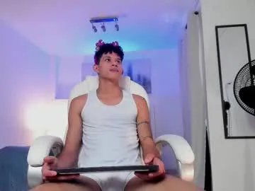 kamisuarezz on Chaturbate