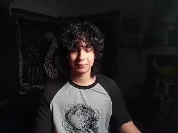 Freechat kariozzz on Chaturbate