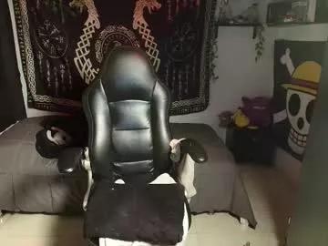 Freechat kariozzz on Chaturbate