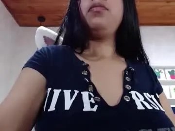Freechat karolineburnx on Chaturbate