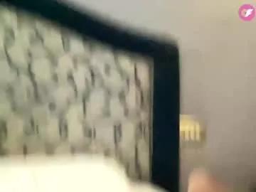 Kikibae2 from Chaturbate