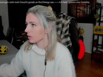 Freechat kimilee22 on Chaturbate