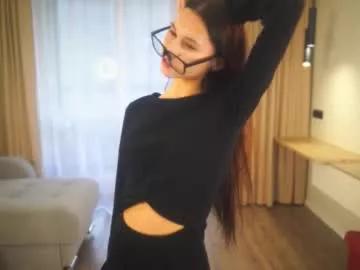 kissmesloww from Chaturbate