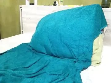 Freechat krikri3326 on Chaturbate