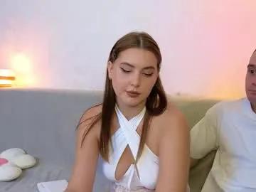 kris_amelia from Chaturbate is Freechat