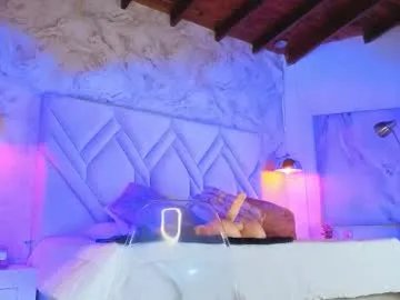 Freechat kylle_2050 on Chaturbate