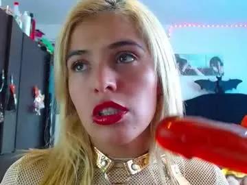 Freechat lacolombiana_bitch on Chaturbate