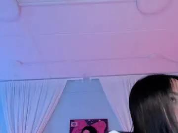 laraa_rous from Chaturbate is Freechat