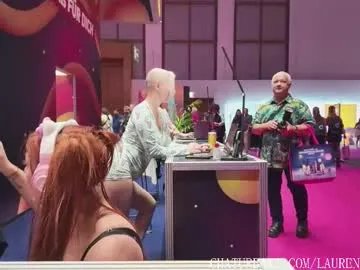 Freechat laurenphillips on Chaturbate