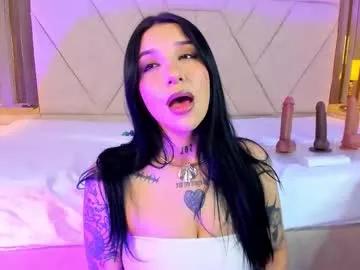Leiawong from Chaturbate