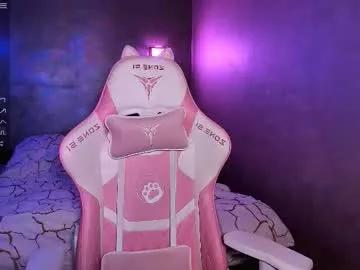 leila_4ever from Chaturbate