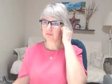 Freechat leilamays on Chaturbate