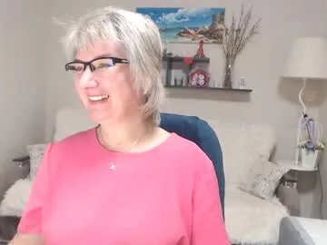 Freechat leilamays on Chaturbate