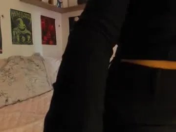 Freechat lilith_salvatoree on Chaturbate