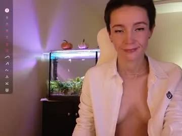 Avatar of litllle_alis_a