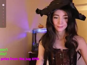 litllle_alis_a on Chaturbate