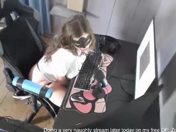 littlezoey2007 — Freechat on Chaturbate