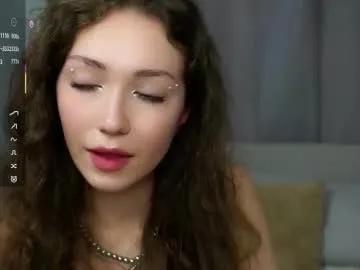 loriamarzinske from Chaturbate is Freechat