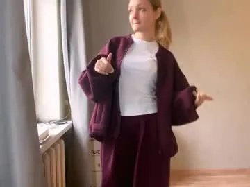 Private lovelladeboer on Chaturbate