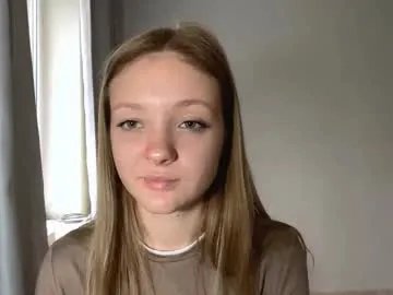 Private lovelladeboer on Chaturbate