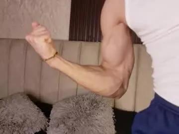 luciano_ferrer from Chaturbate is Freechat