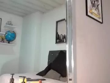 Freechat lucigh_ on Chaturbate