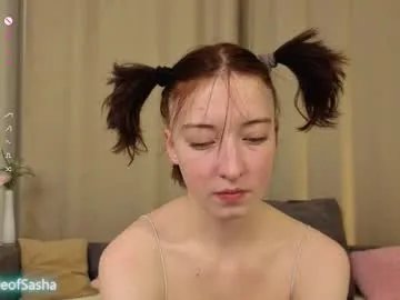 Freechat luvenianitschke on Chaturbate