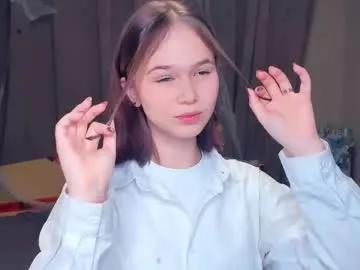 lynncozzy — Your little angel here! GOAL - hello here from my cozy room!!! <3 #new #shy #18 #teen #skinny [5 tokens remaining]