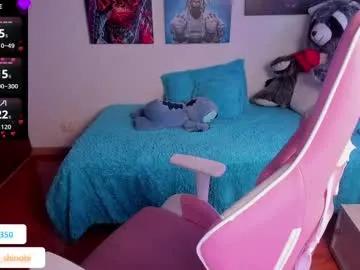 Freechat madeleine_shinobi on Chaturbate