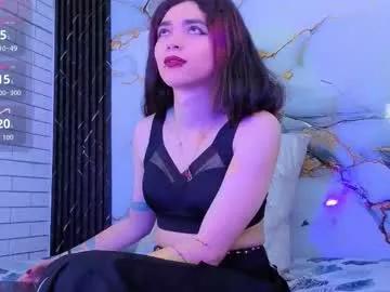 Freechat maevekuro on Chaturbate