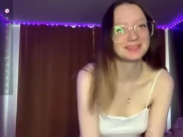 marciecommon — Goal: Suck and lick my drooling finger #skinny #lovense #new #18 #cute [22 tokens remaining]