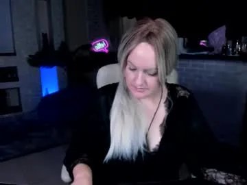 Freechat mariemlui on Chaturbate