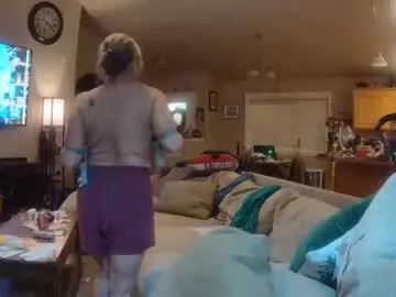 Freechat matureluvin on Chaturbate