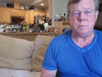 Freechat matureluvin on Chaturbate