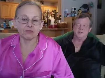 Freechat matureluvin on Chaturbate