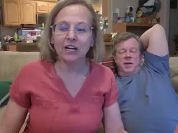 Freechat matureluvin on Chaturbate