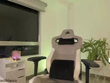 Freechat mayli_xx on Chaturbate
