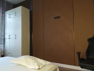 Freechat melissalemi on Chaturbate