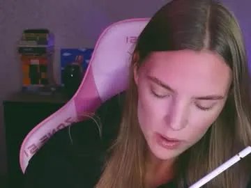 merry_dancers_ on Chaturbate 