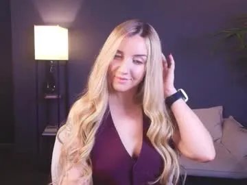 Group mi1a_ on Chaturbate