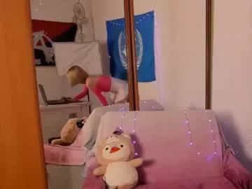 Freechat mia_vebes on Chaturbate