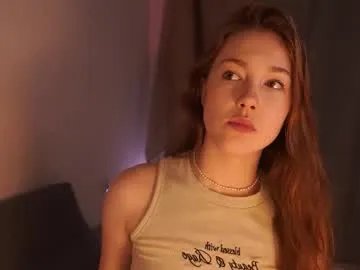 Freechat miafleur on Chaturbate
