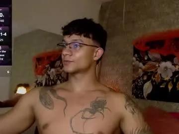 Freechat mike_wills3 on Chaturbate