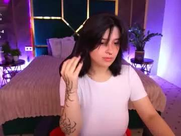 Freechat mikiikiwi on Chaturbate
