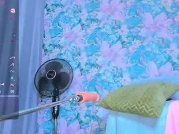 mikky_wikky from Chaturbate