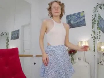 Freechat mira_marni on Chaturbate