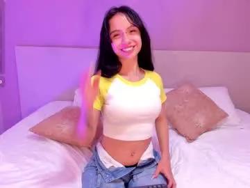 Freechat missbombom on Chaturbate